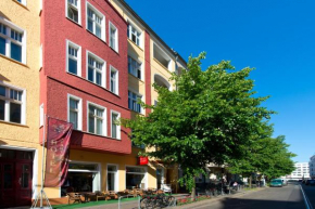  Hotel & Apartments Zarenhof Berlin Friedrichshain  Берлин